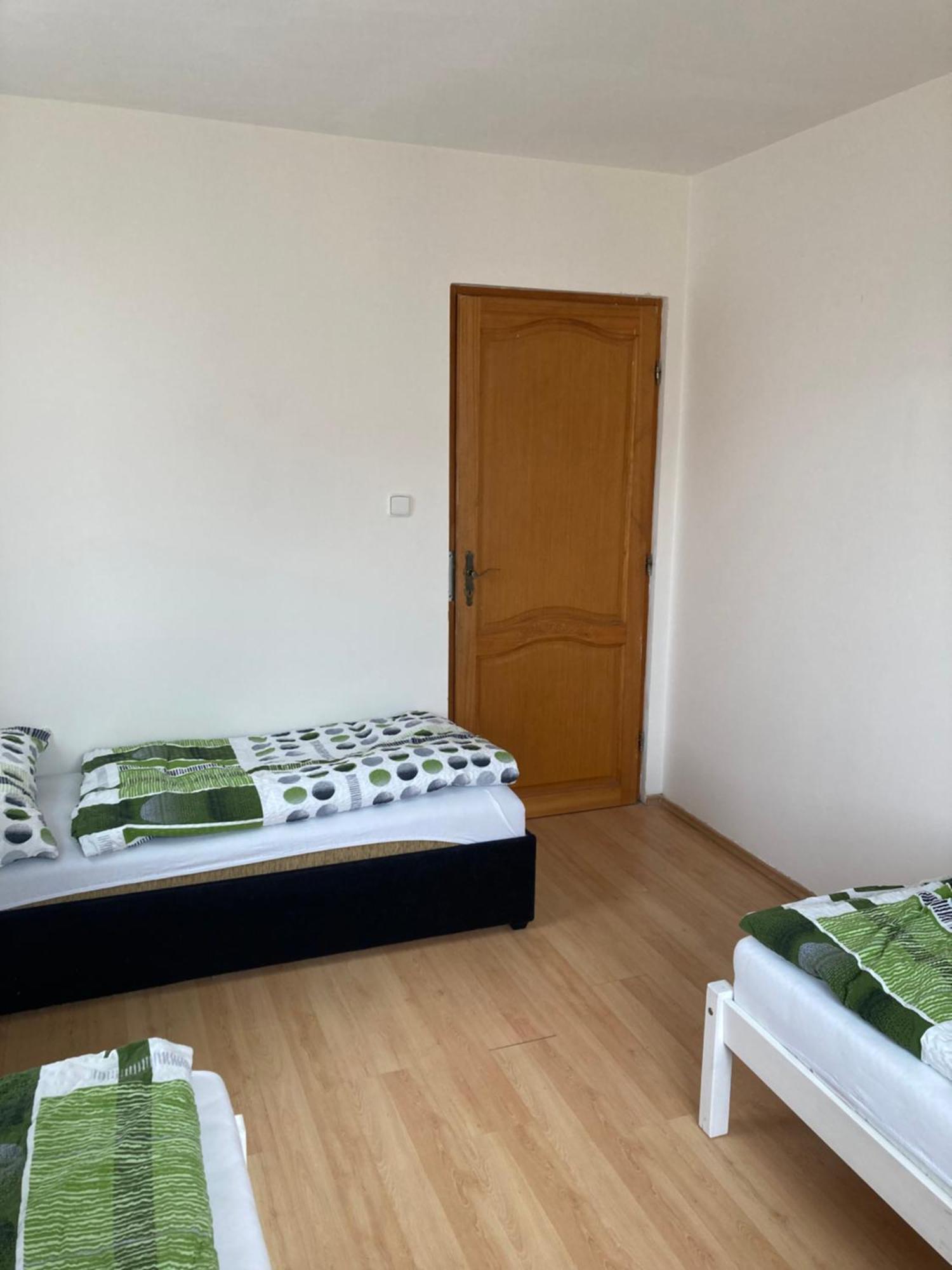 Apartman Ceske Budejovice Ngoại thất bức ảnh